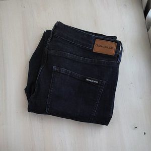 Calvin Klein dark wash super highrise skinny jeans